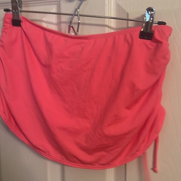 Old Navy Swim Bottoms NWT Small - Picture 3 of 7